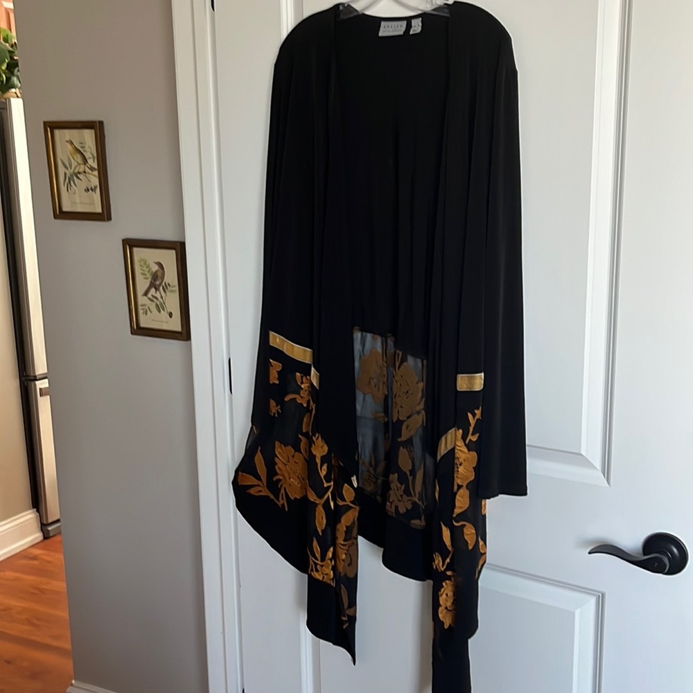 Gorgeous cardigan